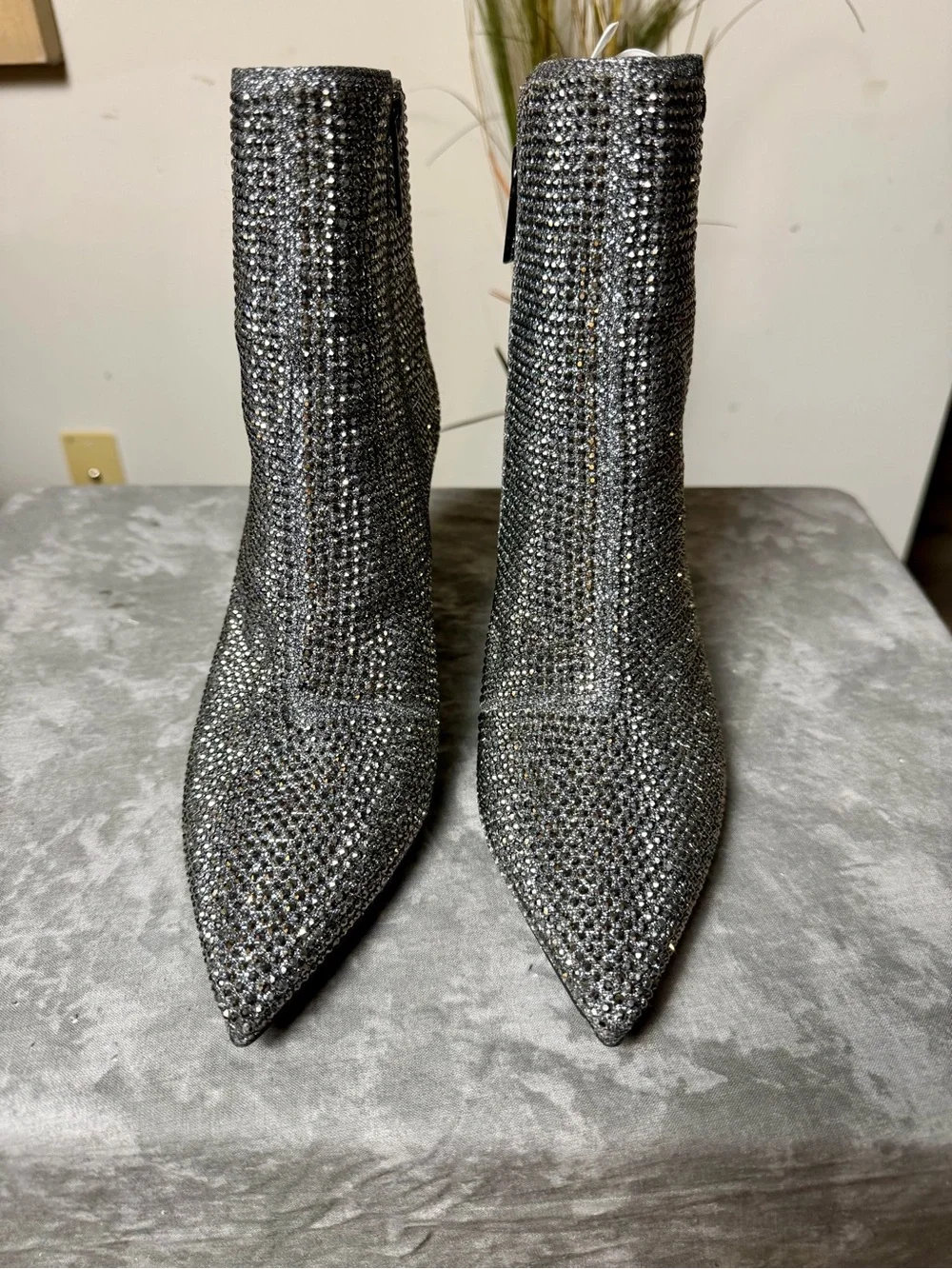 Brand New Michael Michael Kors Alina Flex Bootie 9M